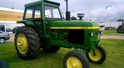 john-deere-3530.jpg