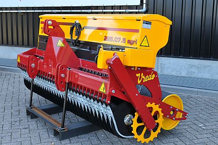 VredoDZ225075-2.JPG