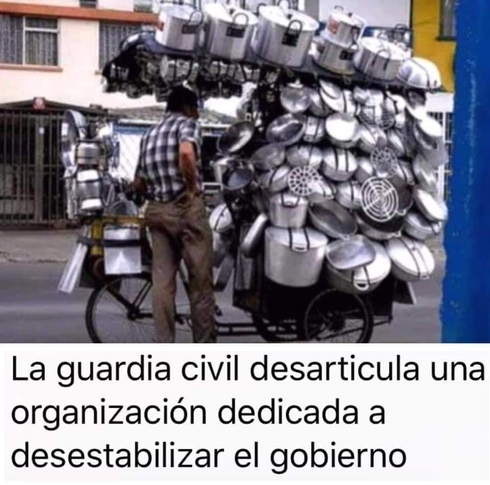 CACEROLAS.jpeg