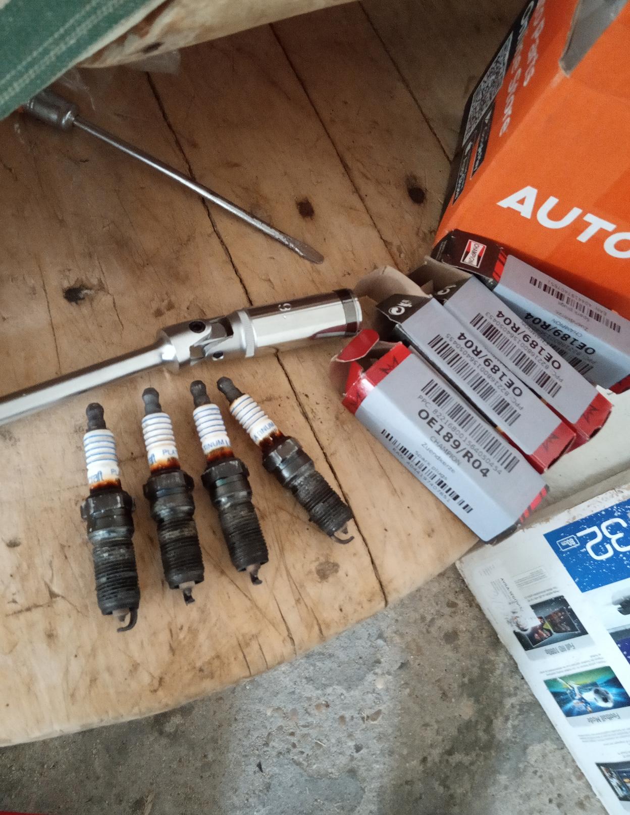 bujías pedidas a AutoDoc GMBH
